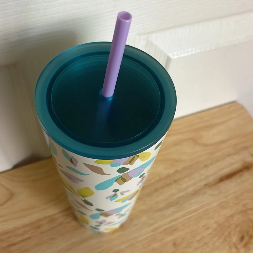 Starbucks Spring Flower Soft Touch Matte 24oz Tumbler off white floral print